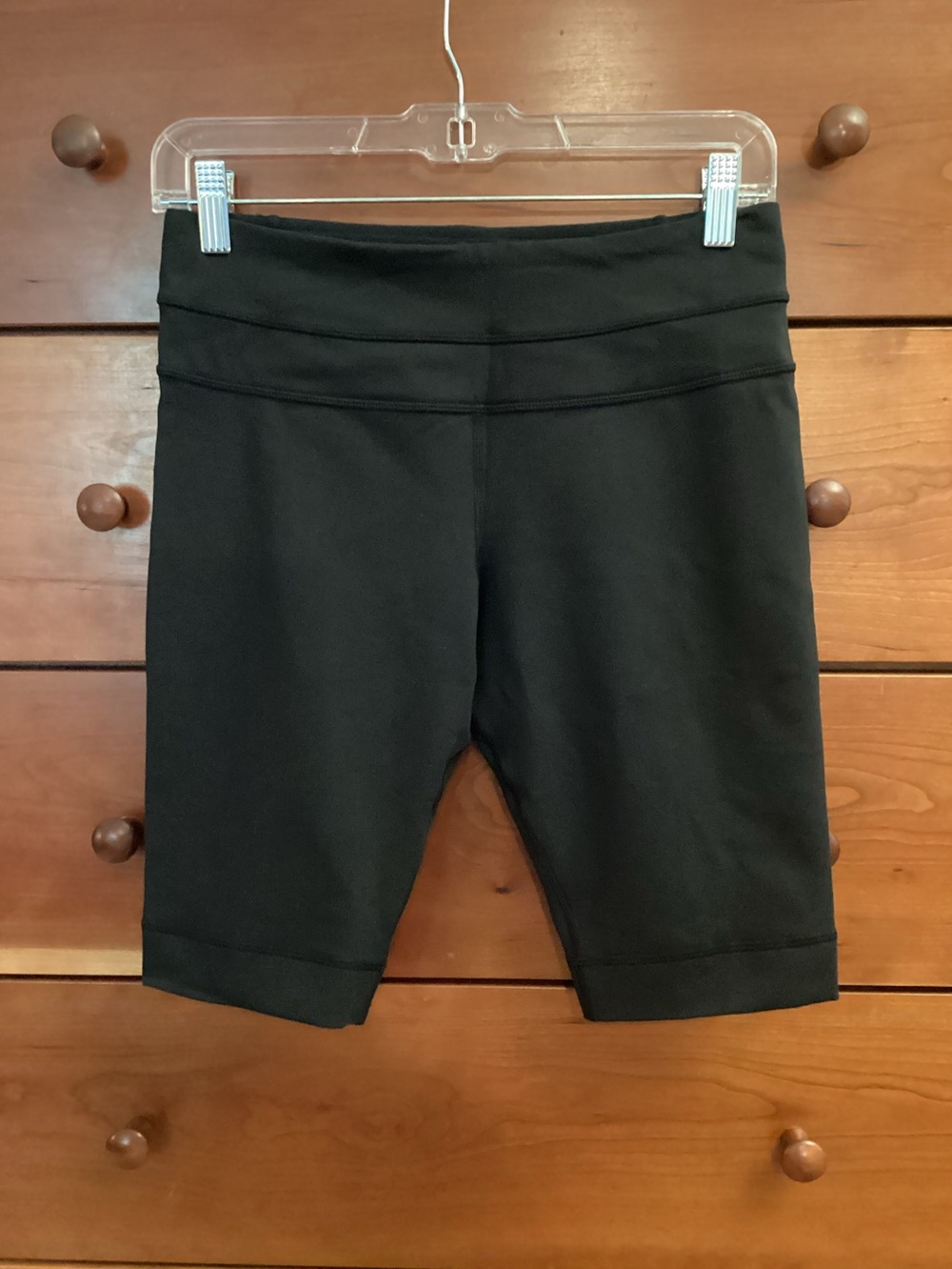 NWT Lululemon Size 6 Biker Groove Short in Black